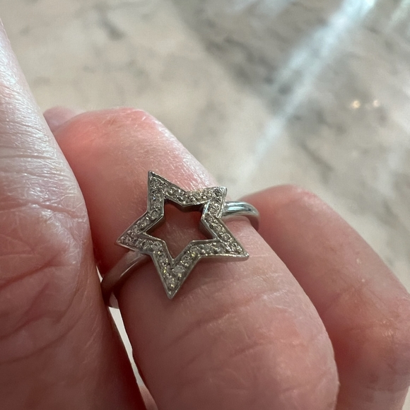 Tiffany & Co. Platinum Star Diamond Ring Vintage - Picture 5 of 5